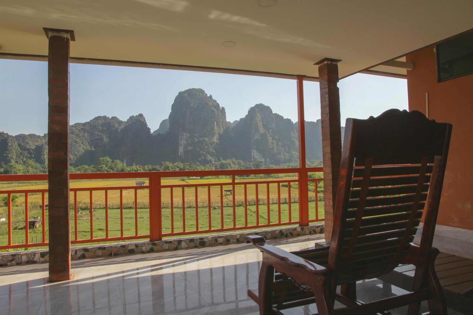 Dd Guesthouse วังเวียง ภายนอก รูปภาพ