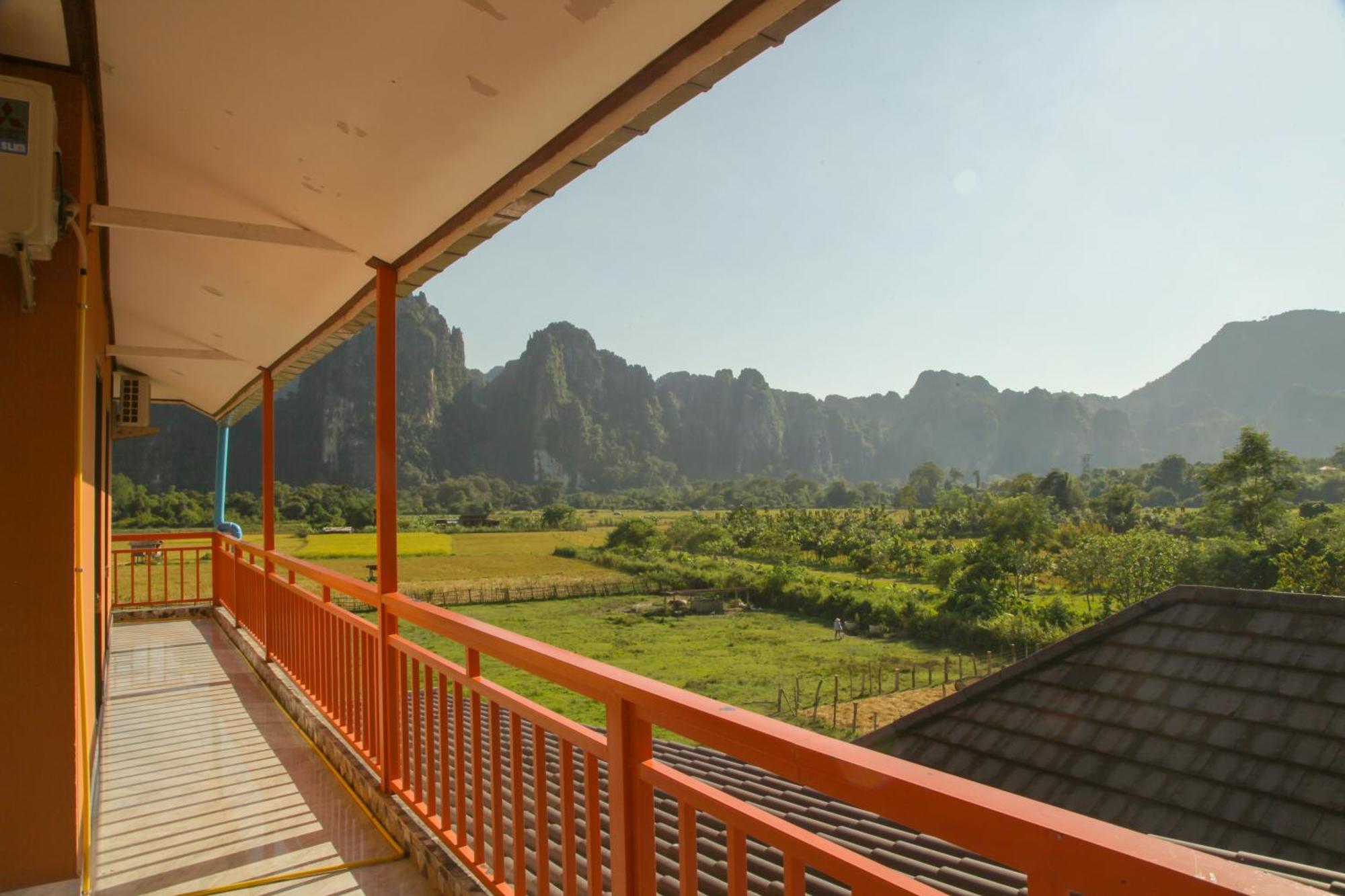 Dd Guesthouse วังเวียง ภายนอก รูปภาพ