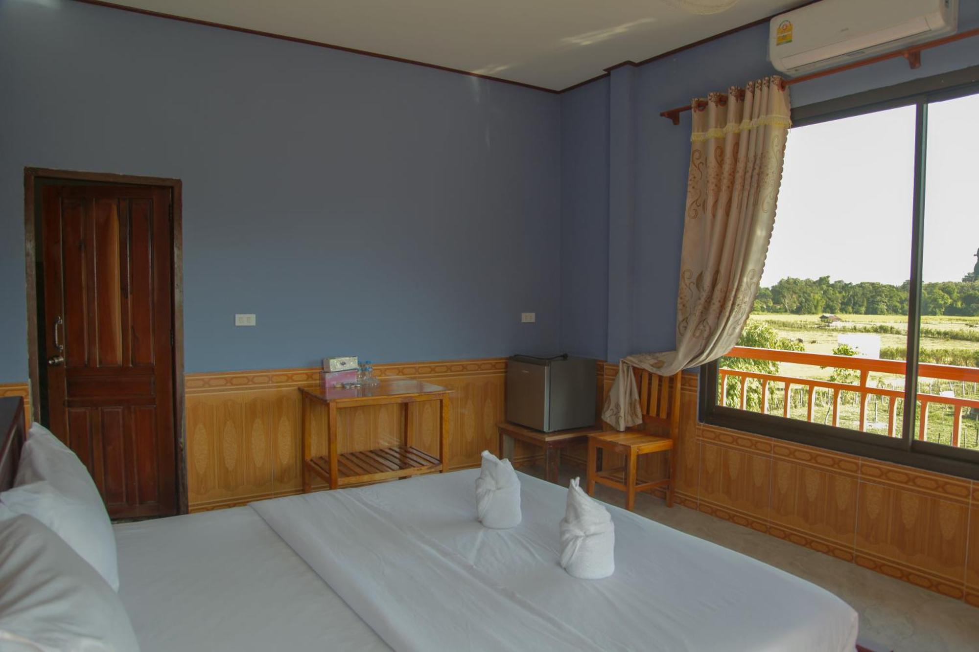 Dd Guesthouse วังเวียง ภายนอก รูปภาพ